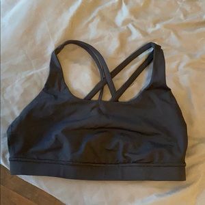 Black size 6 lululemon sports bra